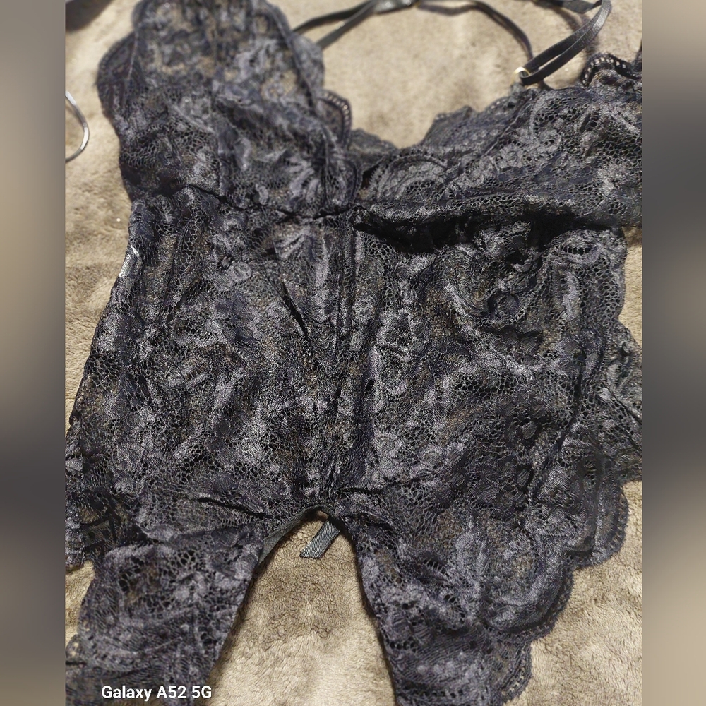 Frederick's of Hollywood Black Lace Bra